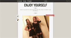 Desktop Screenshot of girlsandkneehighs.tumblr.com