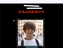 Tablet Screenshot of evilangelboys.tumblr.com